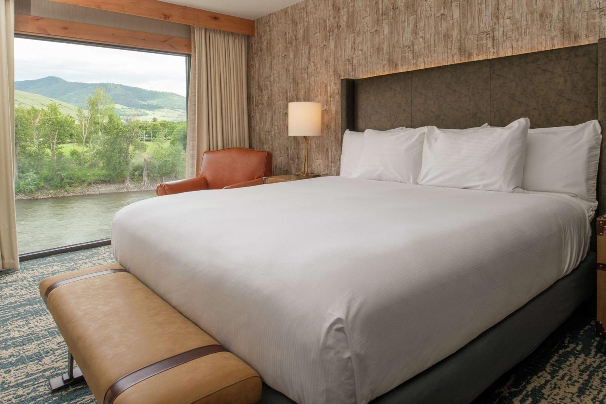 Hotel Doubletree By Hilton Missoula Edgewater Esterno foto