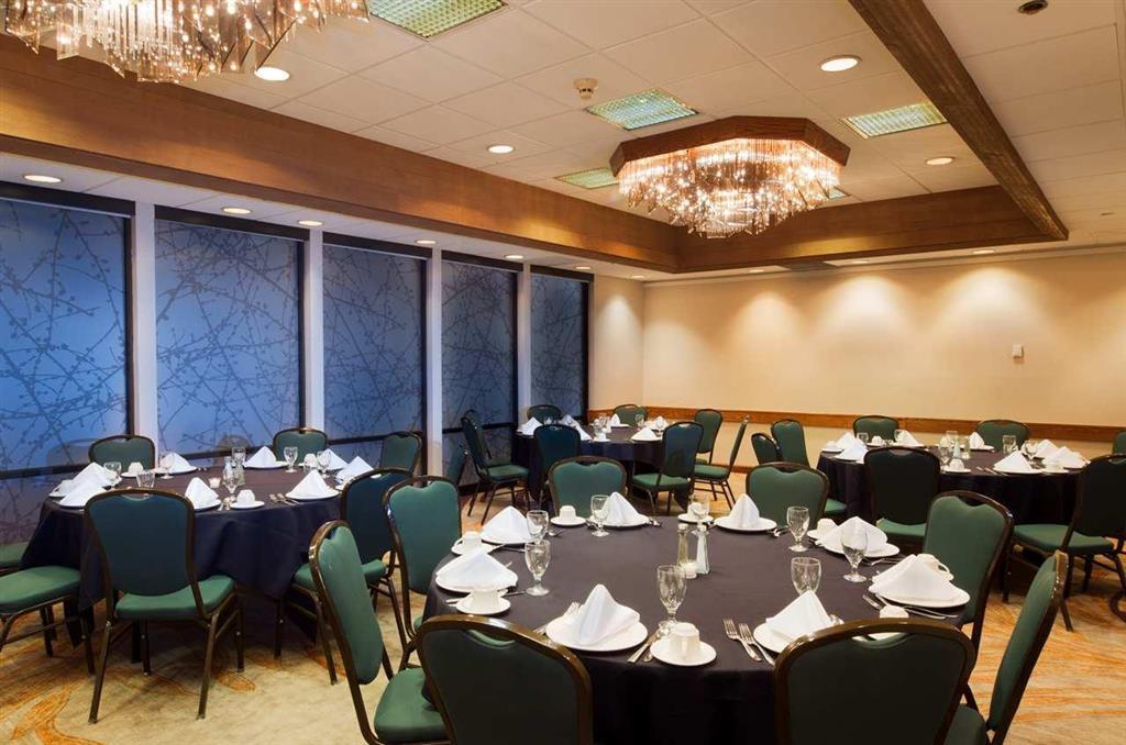 Hotel Doubletree By Hilton Missoula Edgewater Servizi foto